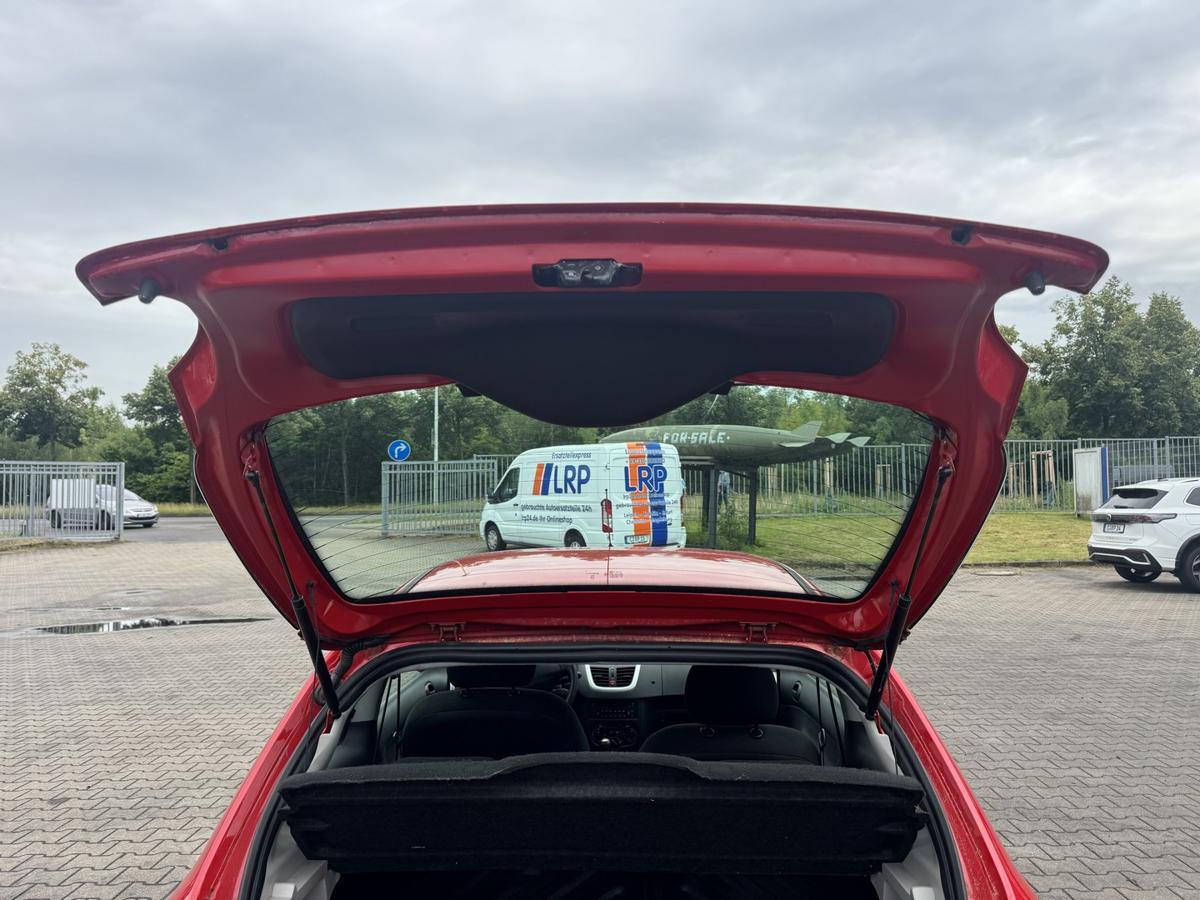 Peugeot 206+ original Heckklappe mit Heckscheibe KKN Rot Aden Bj.2010